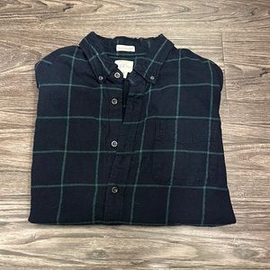 J. Crew men’s flannel button down slim untucked